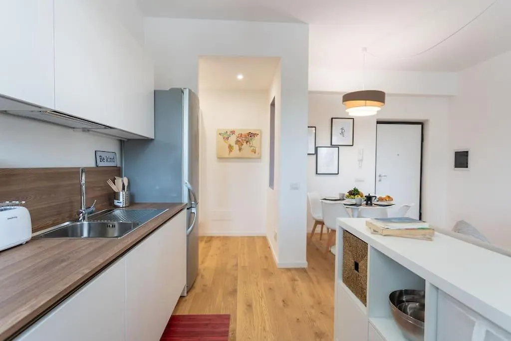 Apartment Pgrhome Vittoria Rome Italy
